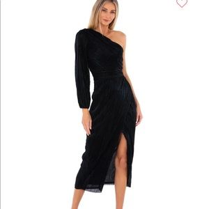 NWT Saylor Alora One Shoulder Black Dress